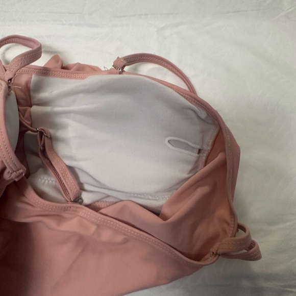 SHEIN Pink and Red Bikini Set with Ruffle Details - Picture 5 of 11